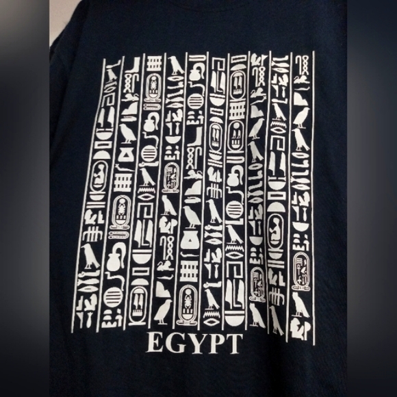Hieroglyphs T-shirt size Large navy blue NWOT - Picture 3 of 3